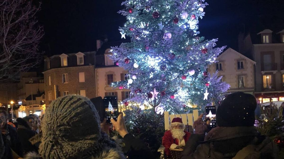 Les lumières de Noël illuminent Dinard ce vendredi