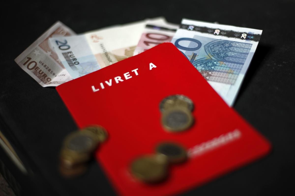 Pourquoi les Français se détournent du Livret A : analyse de la décollecte en septembre 2025