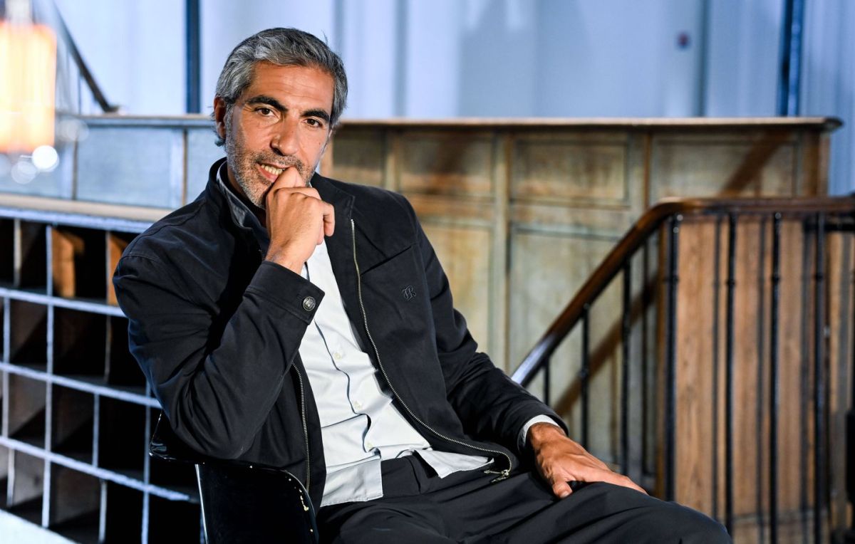 Interruption du spectacle d'Ary Abittan par des militantes féministes à Paris