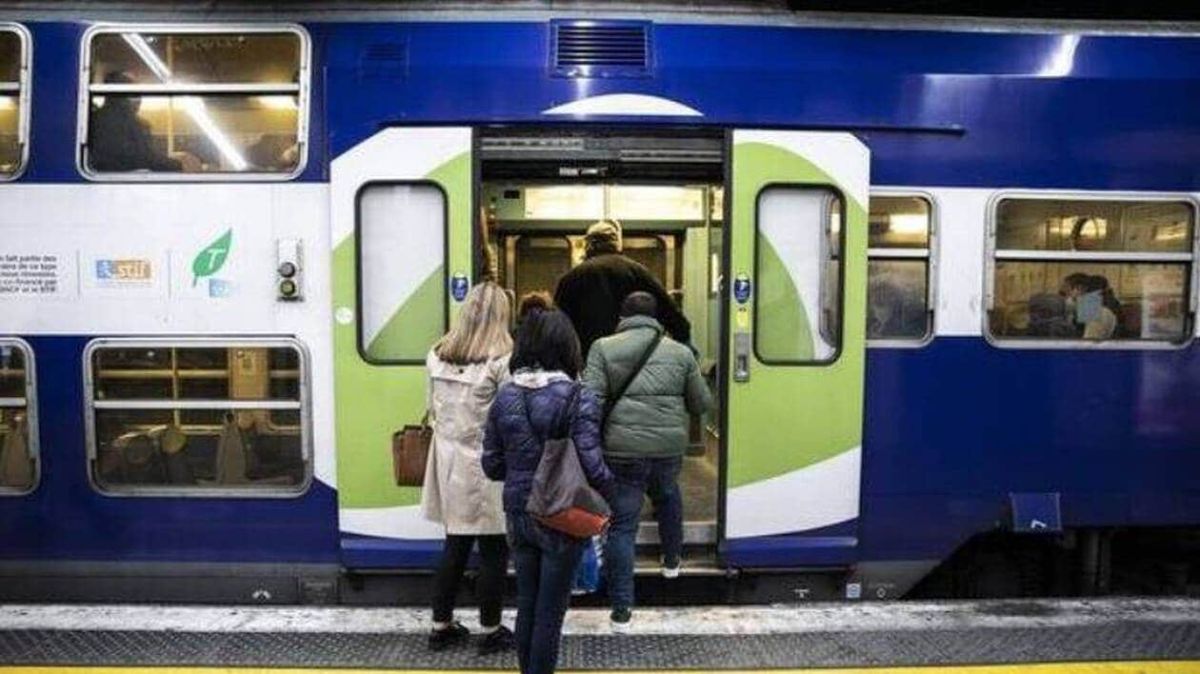 Des héros du quotidien sauvent un homme en arrêt cardiaque dans le RER