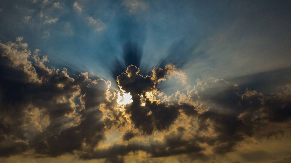 Granville sous la brume : une journée humide en perspective