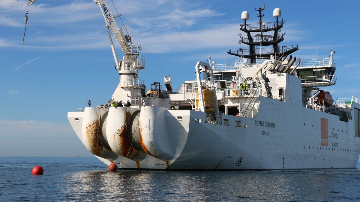 Plongée dans l'invisible : les câbles sous-marins, clé de l'internet et enjeu géopolitique