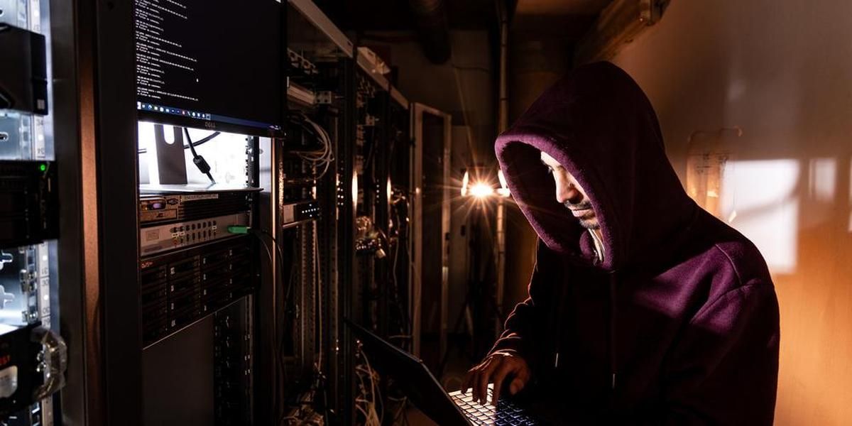 Un cyberattaquant de 22 ans interpellé après le piratage du ministère de l'Intérieur