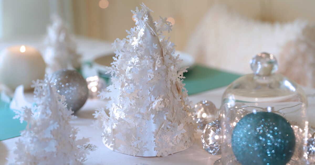 Un sapin en papier pour Noël : un choix écoresponsable