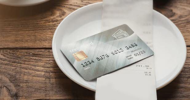 Le gouvernement prolonge l'exonération fiscale des pourboires : une décision attendue