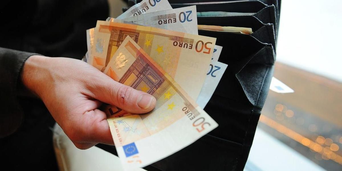 Une étude sur les salaires en France : des disparités flagrantes selon les départements