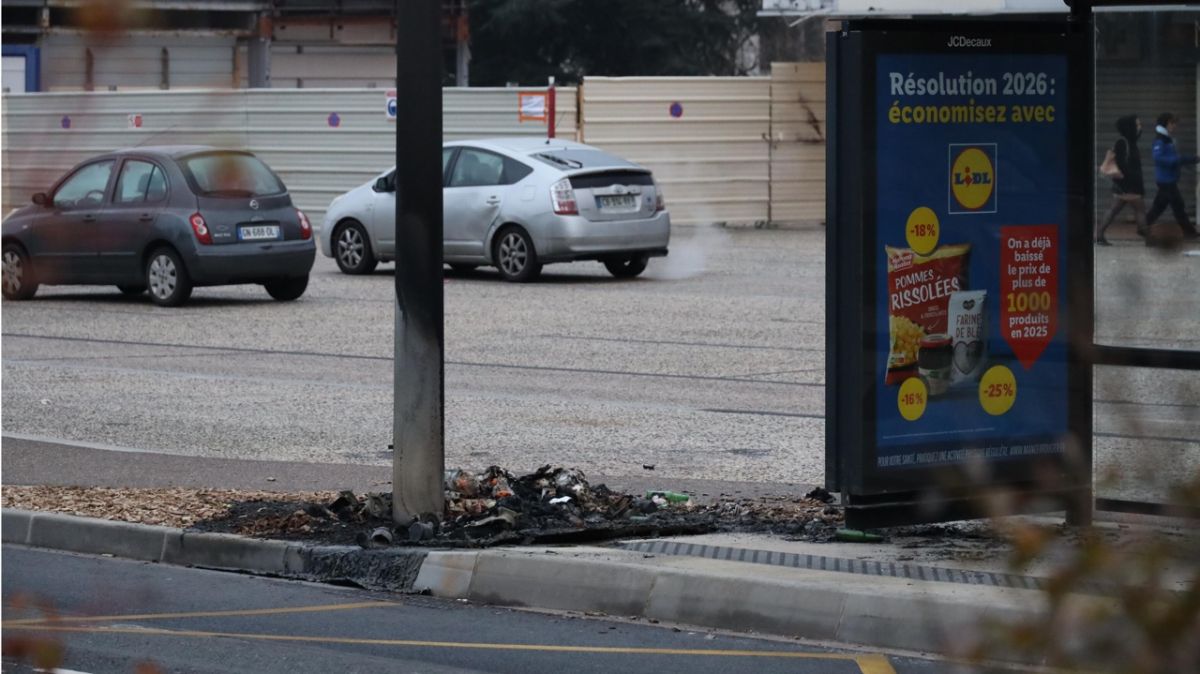 Nouvel an sous tensions : le quartier des Couronneries en émoi