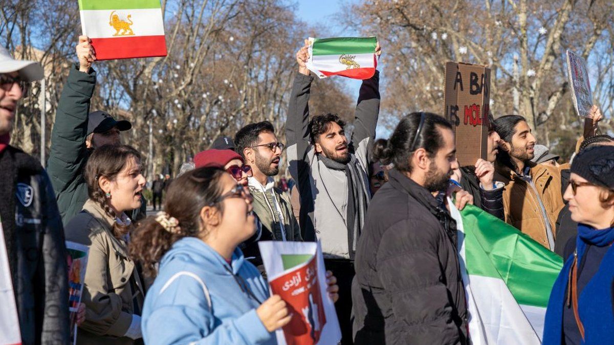 Des voix pour la liberté : Montpellier s'engage pour l'Iran, le Kurdistan et le Venezuela