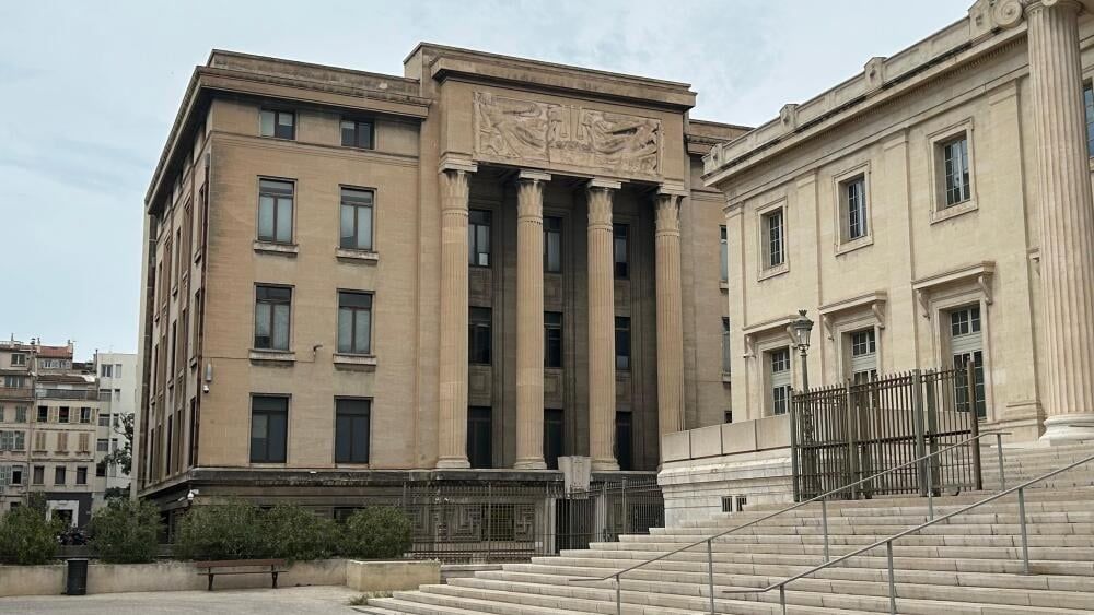 Marseille : un marchand de sommeil condamné pour avoir loué une cave insalubre