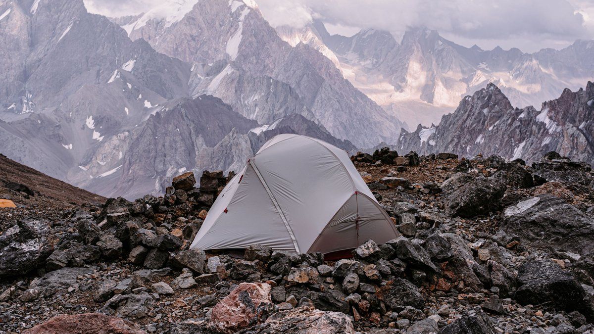 Un cycliste allemand meurt foudroyé dans les Andes : une tragédie en pleine nature