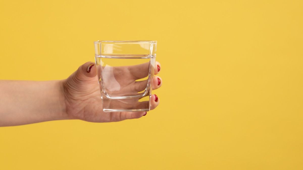 L’eau du robinet dans les restaurants : une obligation légale