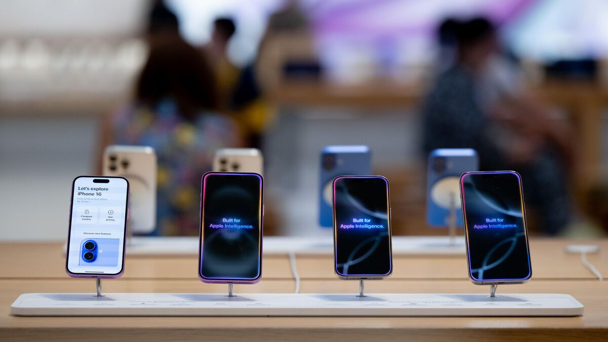 Des faux livreurs dévalisent une boutique d'iPhone à Paris