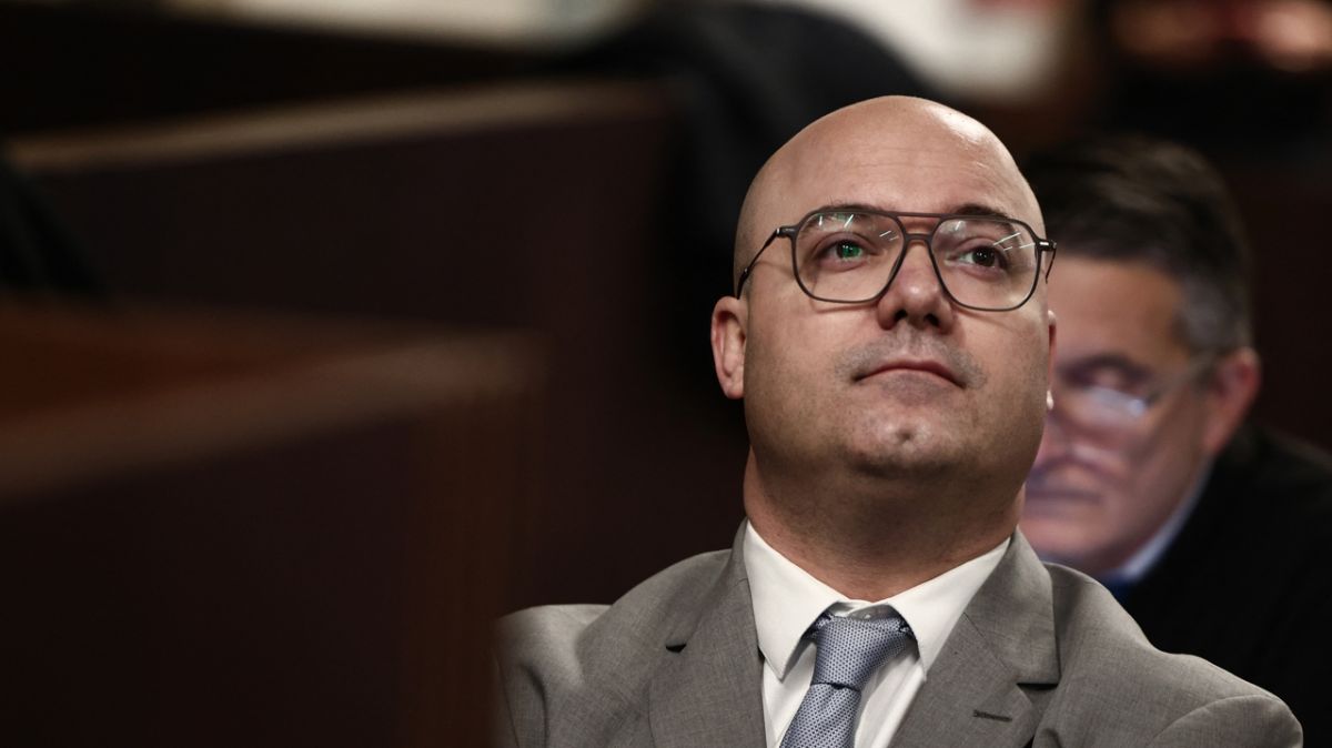 Le maire d’Orange Yann Bompard officiellement démis de ses fonctions