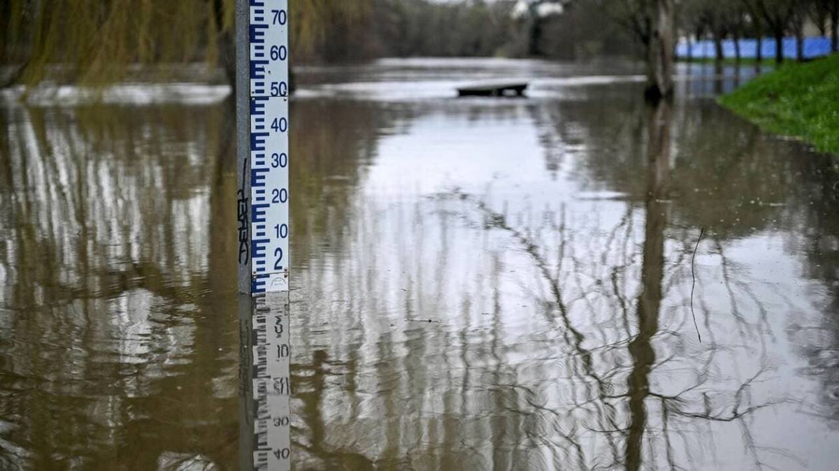 Inondations en France : comment évaluer la montée des eaux ?