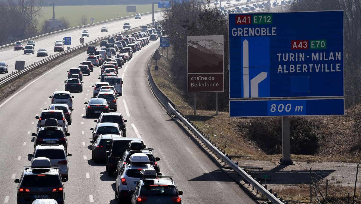 Chassé-croisé des congés d'hiver : anticiper les embouteillages ce week-end