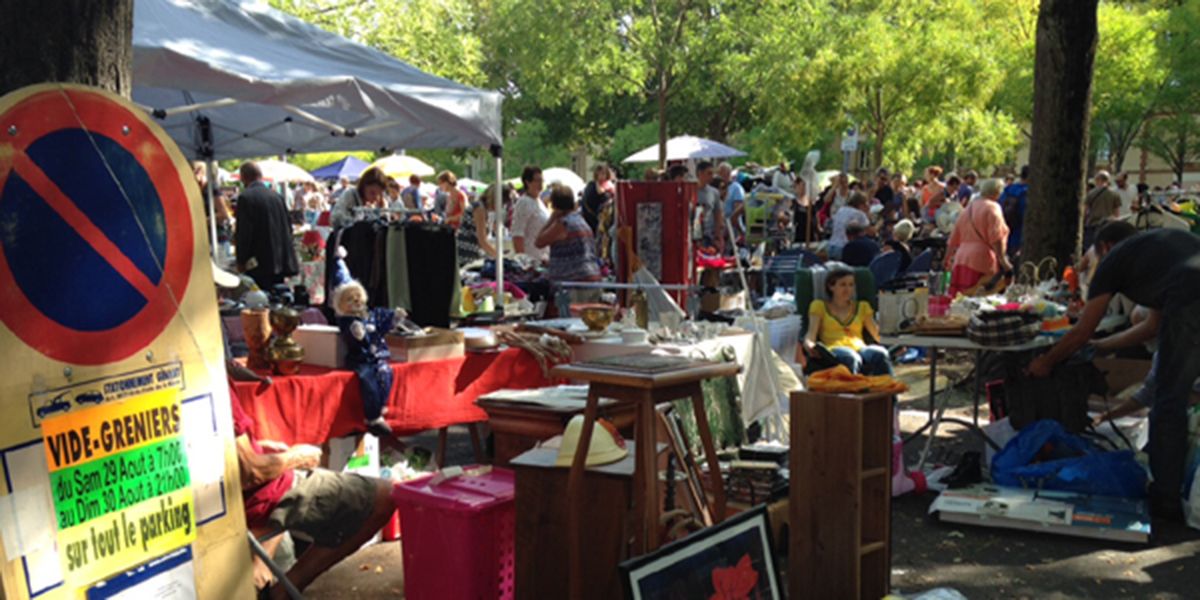 les règles à connaître pour vendre dans un vide-grenier ou une brocante