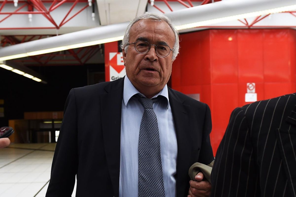 Jean-Claude Dassier écarté par CNews et Europe 1 après des déclarations polémiques