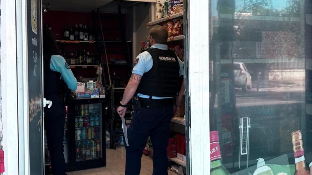 Des épiceries sous enquête : vente de drogue et blanchiment près d'Avignon