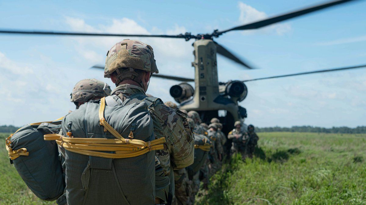 Le Pentagone considère une intervention terrestre en Iran : enjeux et perspectives