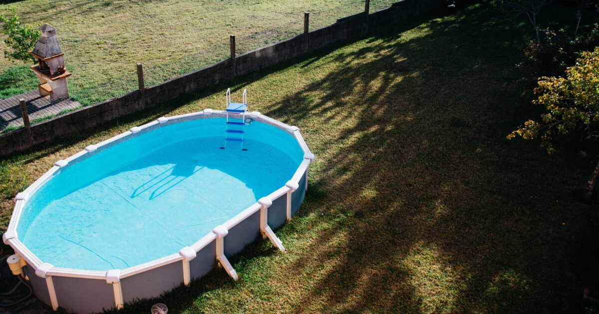 Installer une piscine hors-sol : quelles sont les obligations légales ?