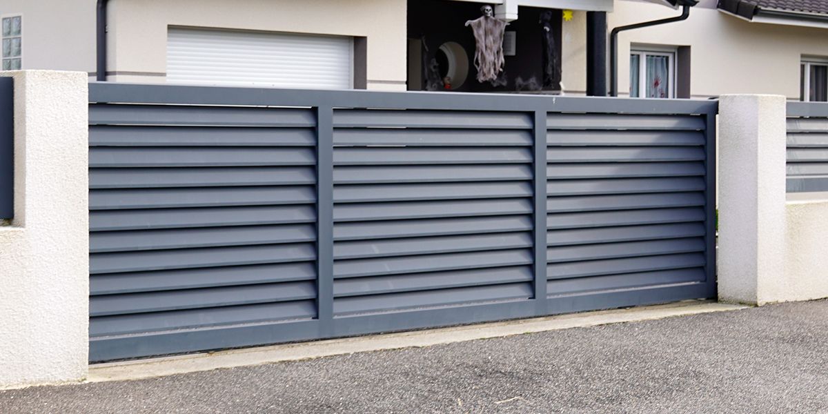 Les incontournables du portail PVC : tout ce qu'il faut savoir