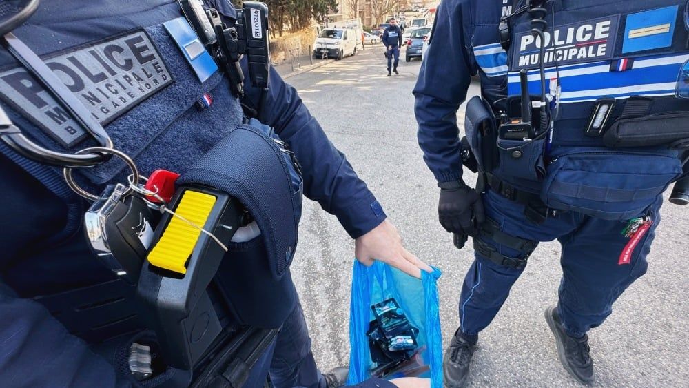Un jeune dealer interpellé à Marseille : la lutte contre le trafic de drogue s'intensifie