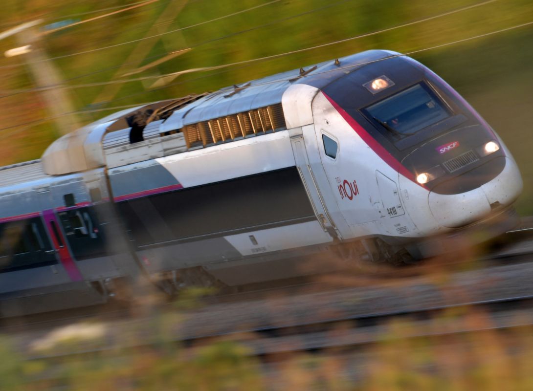Un TGV percuté par un poids lourd dans le Pas-de-Calais : sept blessés à déplorer
