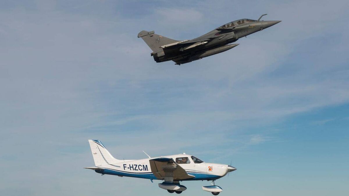 Un crash d'avion militaire dans les Alpes-de-Haute-Provence : deux pilotes blessés