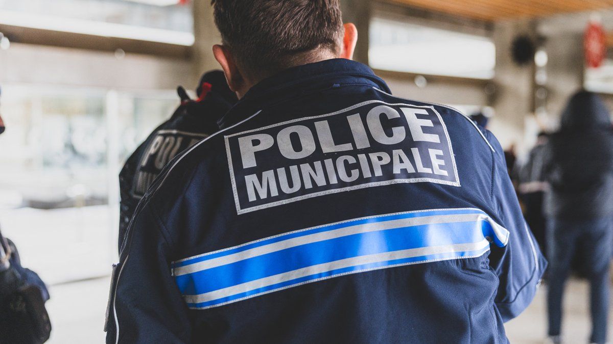 Scandale à Villeneuve-Saint-Georges : onze policiers municipaux en garde à vue