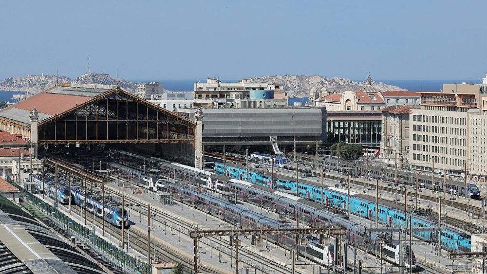 Marseille : un homme gravement blessé par arme blanche devant la gare Saint-Charles