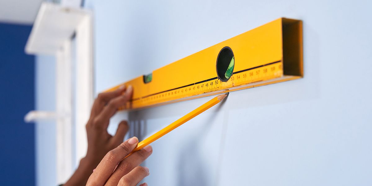 Fixez vos étagères murales comme un pro : 10 étapes incontournables