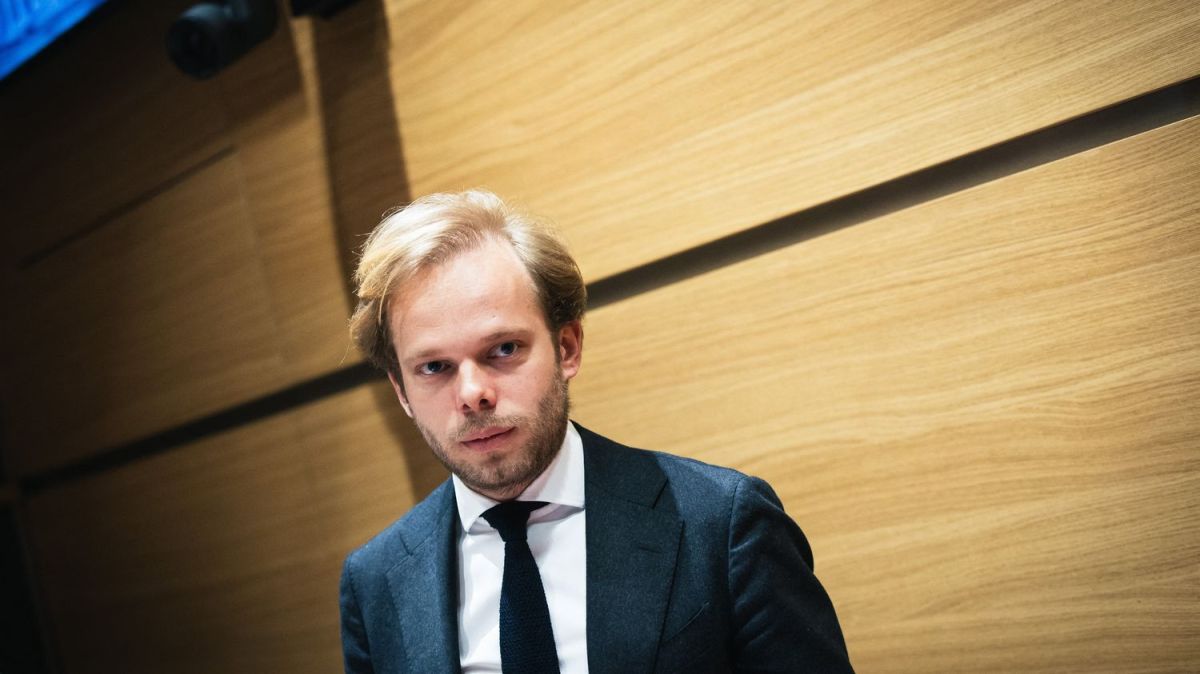 Vers un nouvel audiovisuel public : les recommandations audacieuses de Charles Alloncle