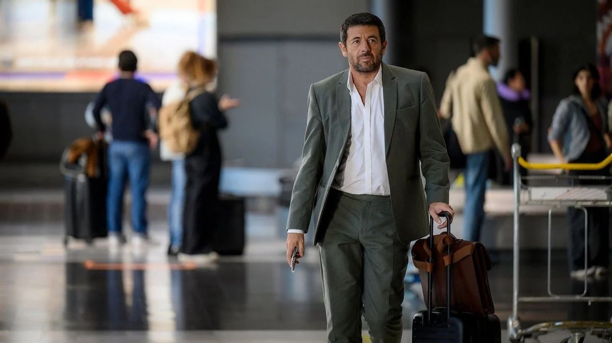 Violences sexuelles : un collectif féministe réclame justice pour les victimes de Patrick Bruel