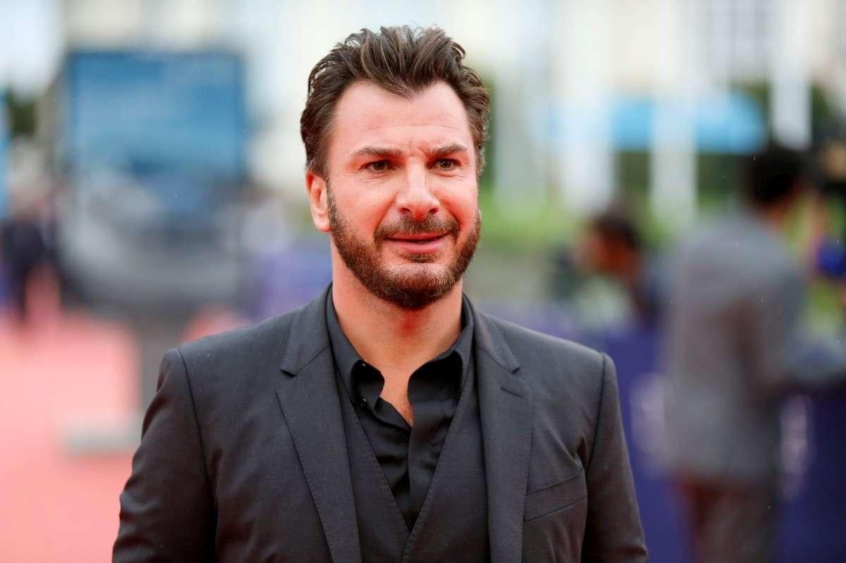 Michaël Youn et sa compagne victimes d'un home-jacking : le scénario dramatique d'un braquage