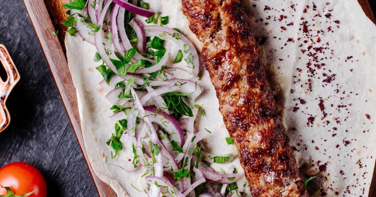 Des brochettes kebab maison à faire cuire au four