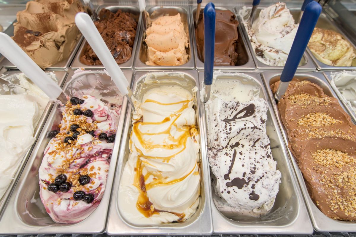 L'escroquerie des glaces : comment déjouer les faux artisans sur la plage