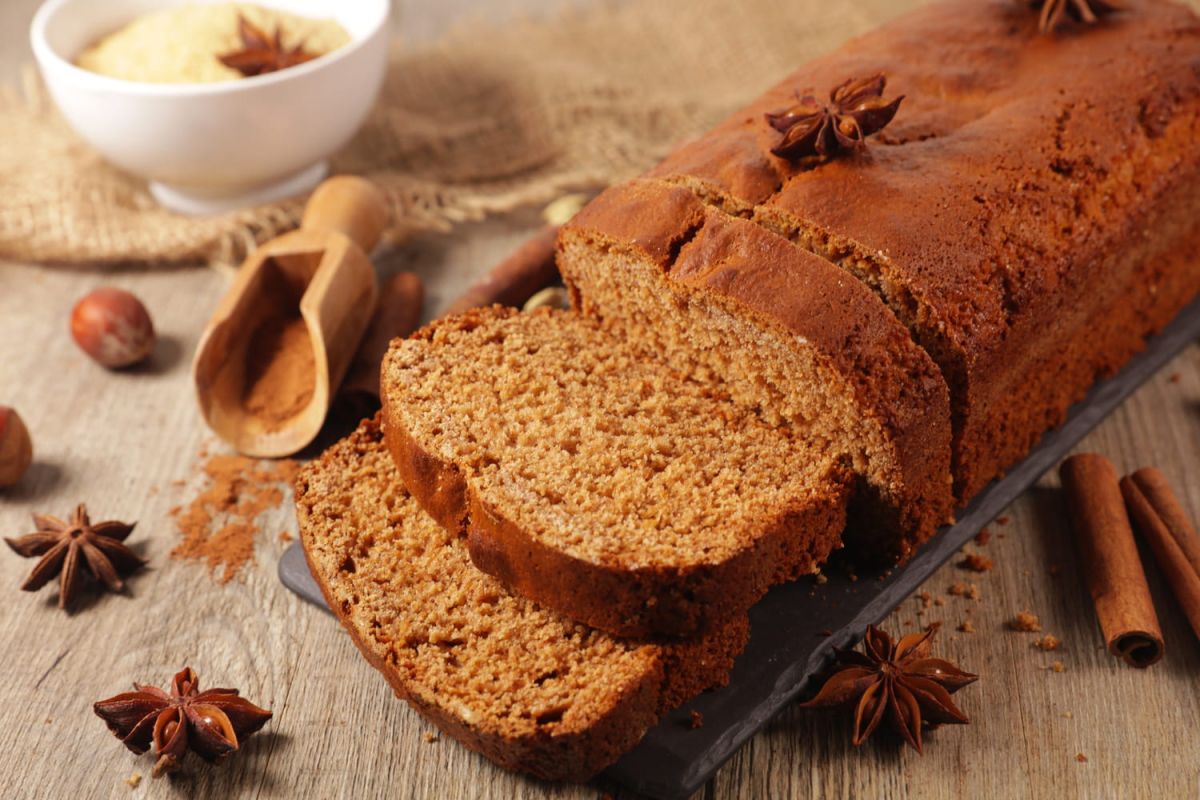 Un cake épicé tout simple pour réchauffer vos soirées d'automne