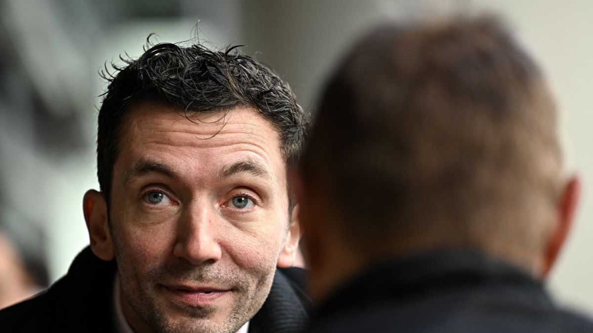 Julien Sanchez, le nouveau stratège du RN pour 2027 : un parcours au cœur de la politique