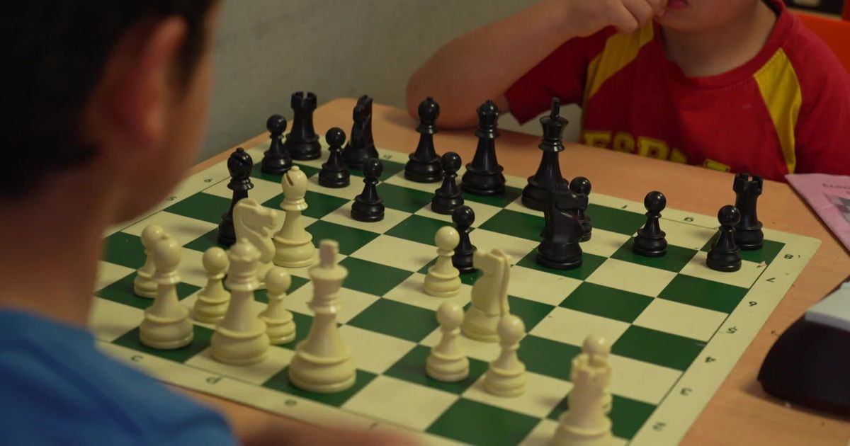 Un élan pour les échecs : comment Nice séduit toutes les générations