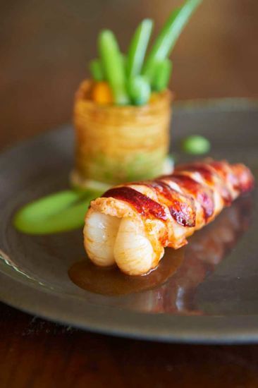 Un voyage culinaire avec la queue de homard bleu