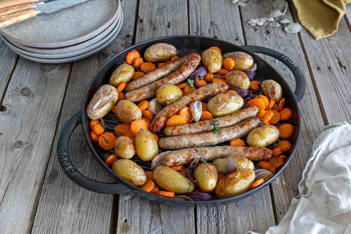 découvrez la recette facile des chipolatas au four