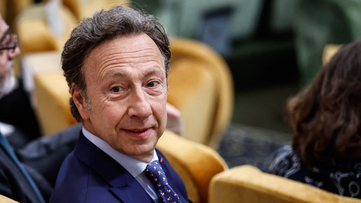 Mort de Bernadette Chirac : "Elle était une Première dame remarquable, elle faisait beaucoup", souligne Stéphane Bern