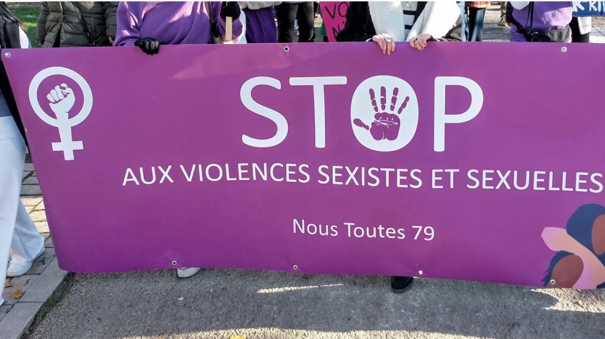 Un rassemblement pour Lyhanna à Niort