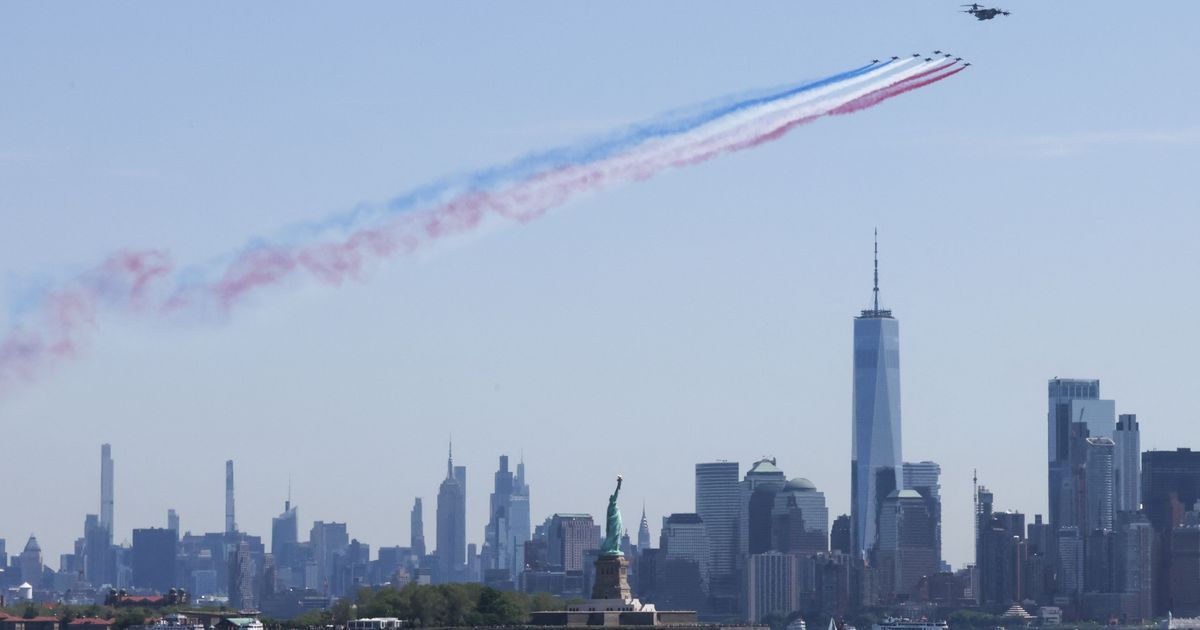 La patrouille de France célèbre l'indépendance américaine au-dessus de New-York