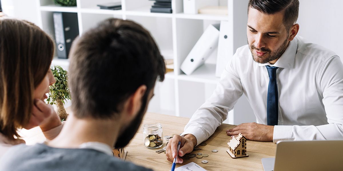 Naviguer dans le prêt immobilier : le rôle clé des courtiers
