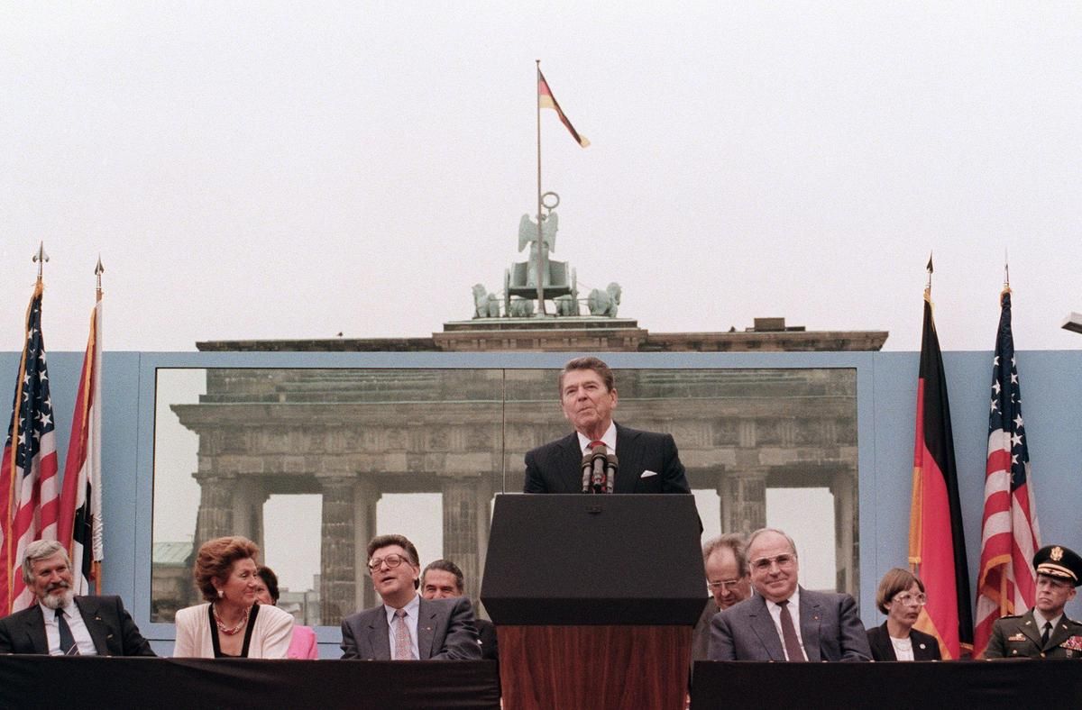 Le discours emblématique de Reagan à Berlin : un moment qui a changé l'histoire
