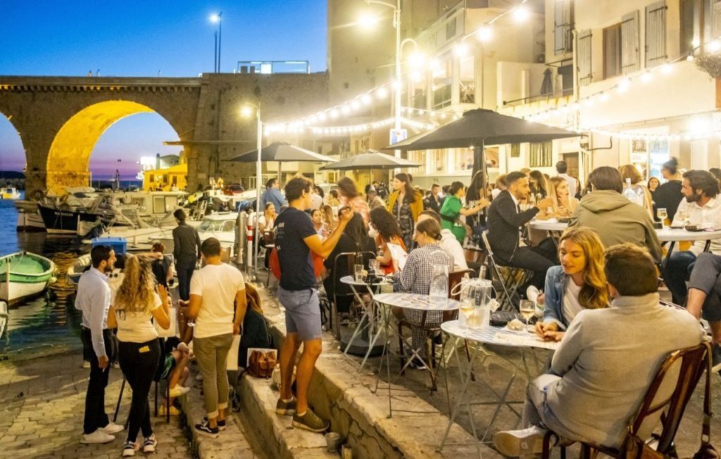 Marseille face au surtourisme : le cri d'alarme des habitants du vallon des Auffes