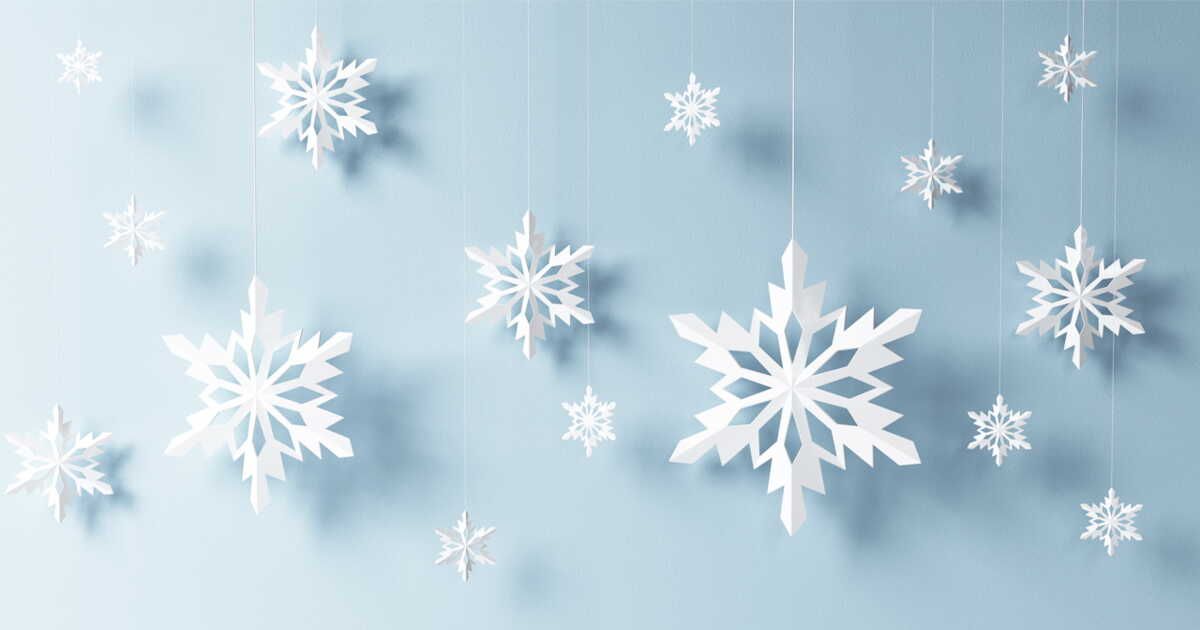 Créez des flocons en papier pour Noël en un clin d'œil