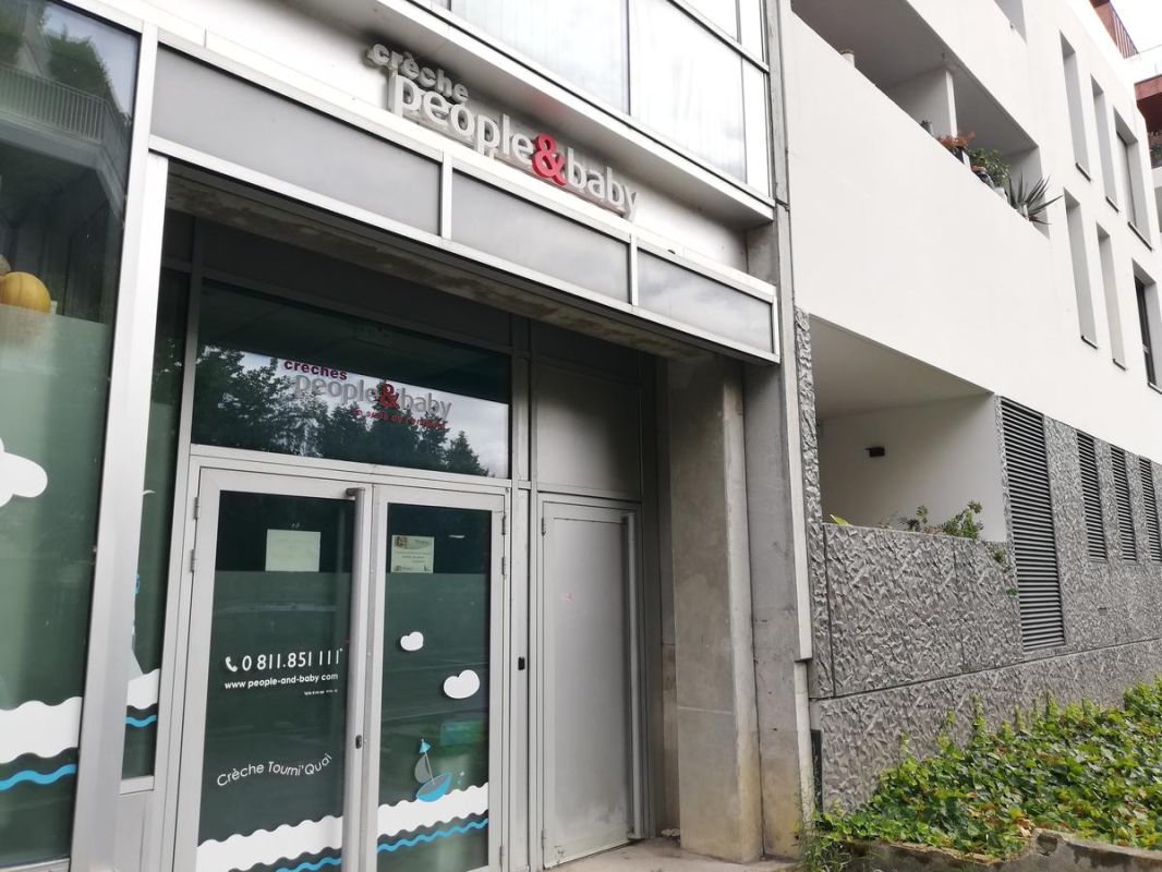 La cour d'appel relaxe une ex-directrice de crèche accusée de violences