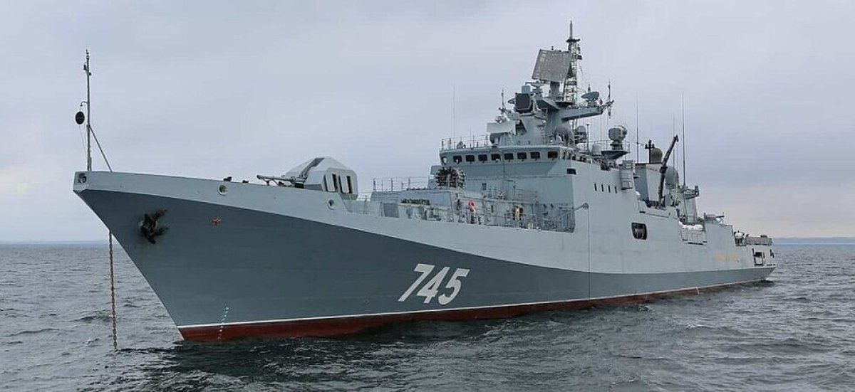 Tirs de sommation russe : un yacht britannique en alerte dans la Manche